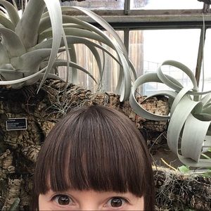 Meet your Posher, Megan